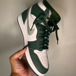 Jordan 1 Retro High OG "Gorge Green/Metallic Silver/White" Men's Shoe